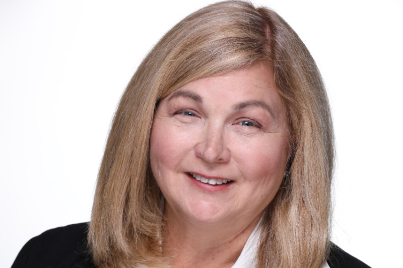 Lori Ross outsourced lawyer California