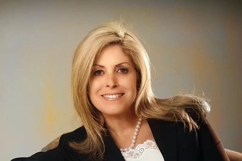 Michèle Linde outsourced business attorney